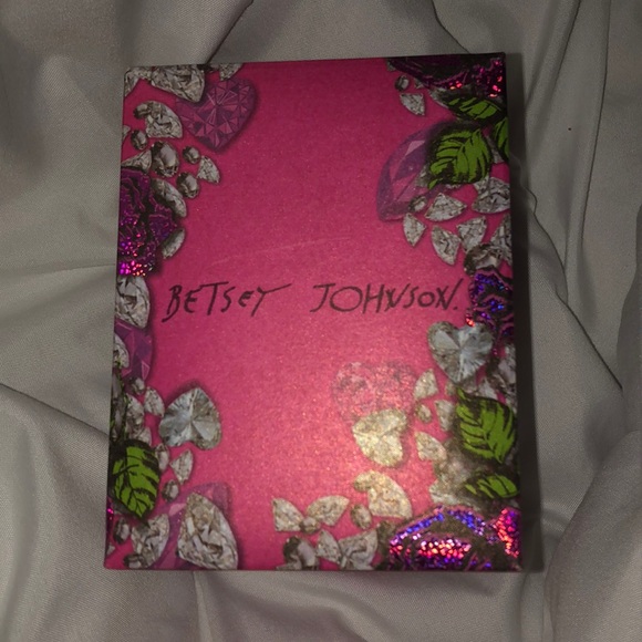 New Betsey Johnson Leopard Print Watch - Picture 2 of 4